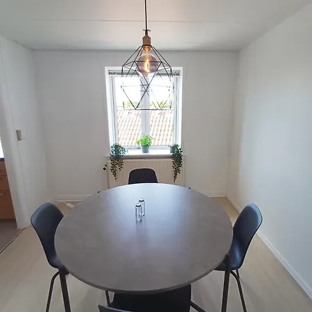 Double 50 With Free Parking * 히링