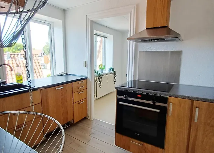 아파트 Double 50 With Free Parking 히링